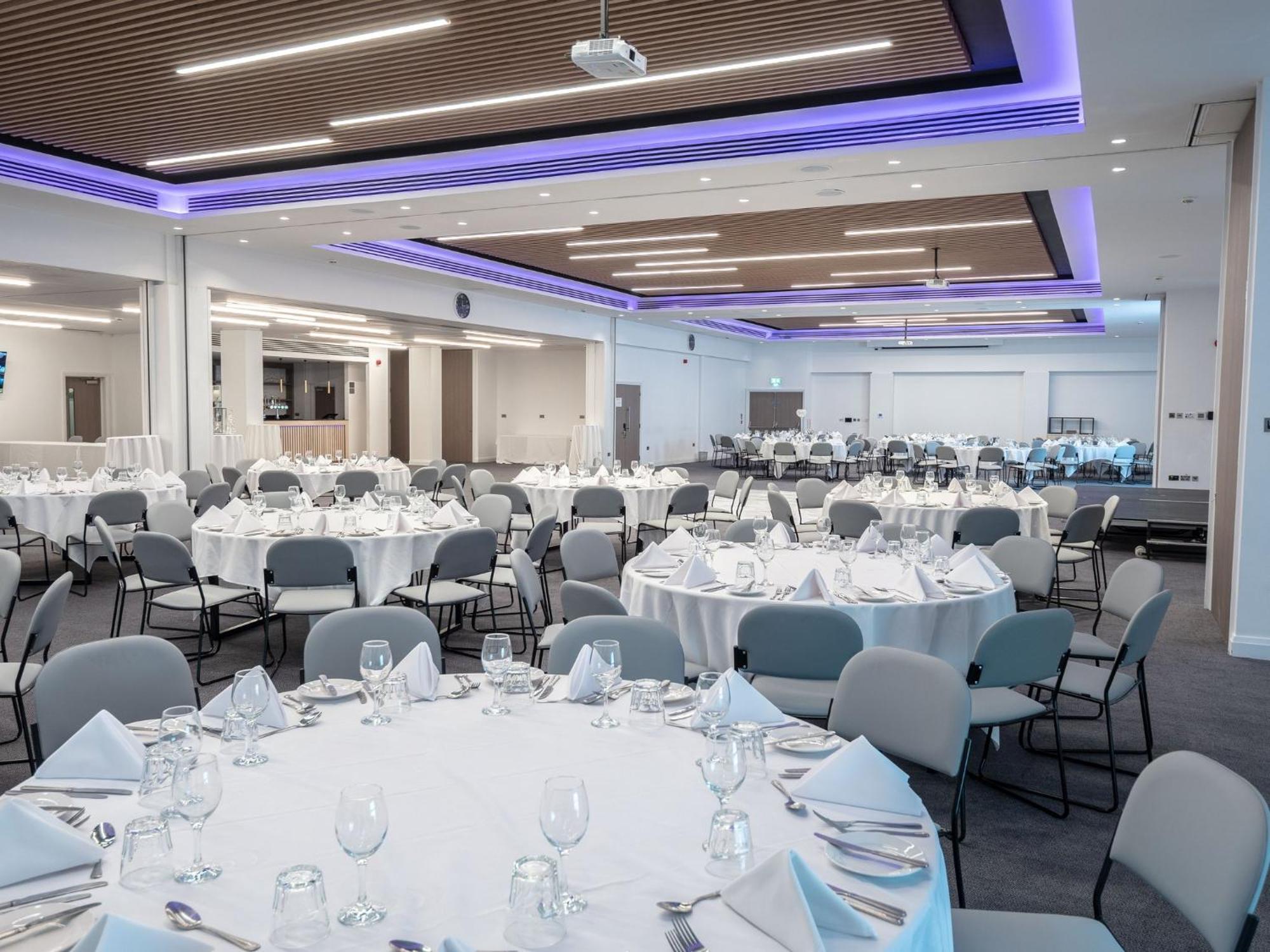 Birmingham Airport - Nec By Ihg Bickenhill